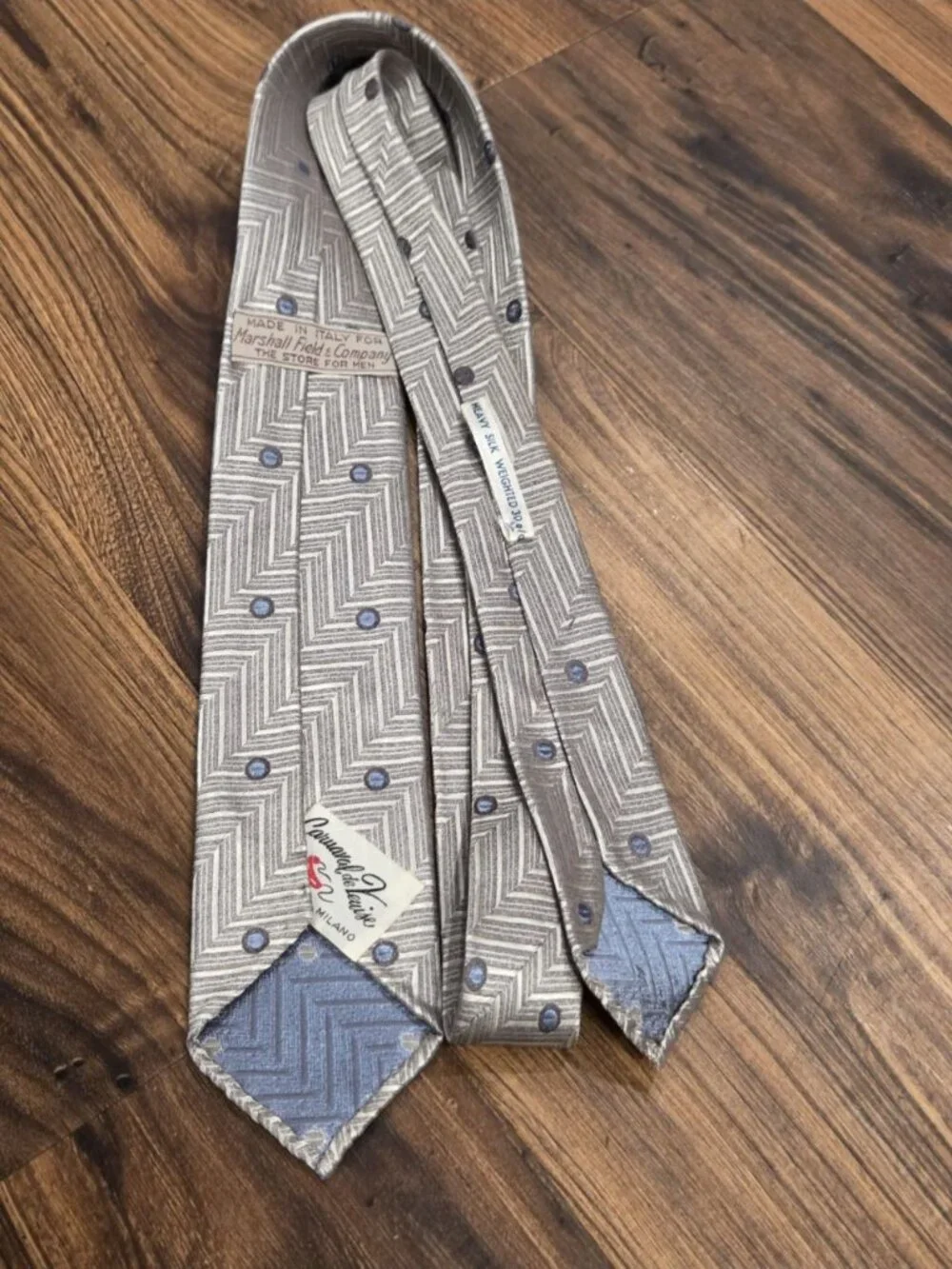 Vtg Carnaval de Venise Italy for Marshall Field’s Heavy 30oz Silk Tie Chevron